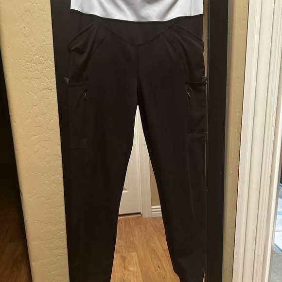 My Happy Place Leggings - feel like butter! - Picture 14 of 14